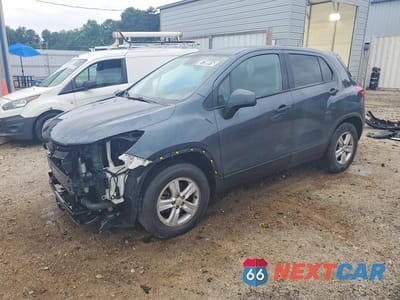 2021 CHEVROLET TRAX LS KL7CJNSB0MB326541 - główne zdjęcie licytacji z USA - miniatura