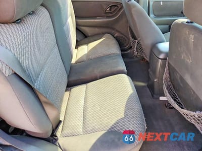 Zdjęcie 10 z 12 samochodu: 2004 FORD ESCAPE XLT VIN:1FMYU03104DA17712 - miniatura