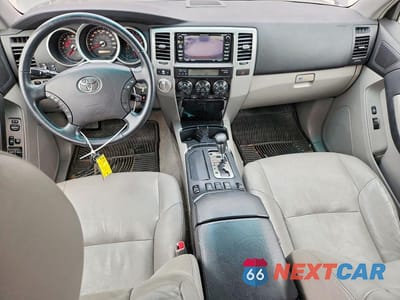 Zdjęcie 8 z 13 samochodu: 2008 TOYOTA 4RUNNER LIMITED VIN:JTEBT17R68K003703 - miniatura