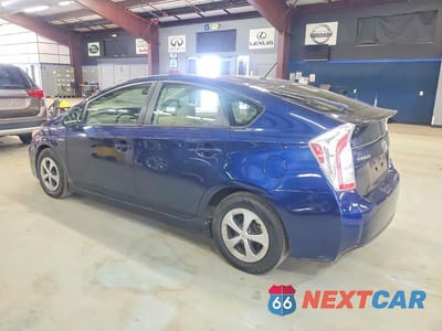 Drugie zdjęcie samochodu z przodu: 2014 TOYOTA PRIUS TWO VIN:JTDKN3DU5E0387239 - miniatura
