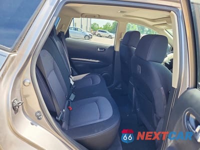 Zdjęcie 11 z 14 samochodu: 2013 NISSAN ROGUE S VIN:JN8AS5MVXDW115777 - miniatura