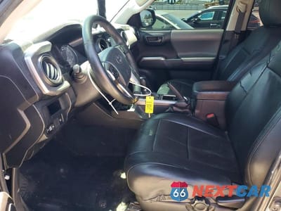 Zdjęcie 7 z 12 samochodu: 2018 TOYOTA TACOMA SR5 V6 VIN:3TMAZ5CN8JM053574 - miniatura