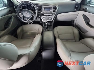 Zdjęcie 8 z 12 samochodu: 2013 KIA OPTIMA LX VIN:5XXGM4A79DG129817 - miniatura