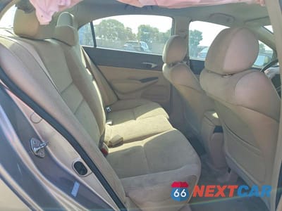 Zdjęcie 10 z 12 samochodu: 2006 HONDA CIVIC LX VIN:1HGFA16506L089383 - miniatura