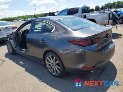 Drugie zdjęcie samochodu z przodu: 2019 MAZDA 3 SELECT VIN:JM1BPBAM3K1120857 - miniatura