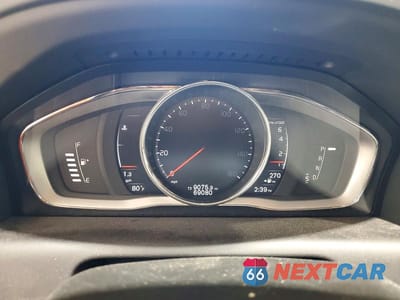 Zdjęcie 9 z 13 samochodu: 2017 VOLVO XC60 T6 INSCRIPTION VIN:YV449MRU4H2145592 - miniatura