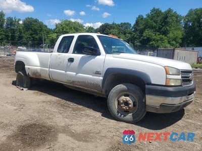 Czwarte zdjęcie samochodu z boku: 2005 CHEVROLET SILVERADO C3500 VIN:1GCJC39275E318855 - miniatura