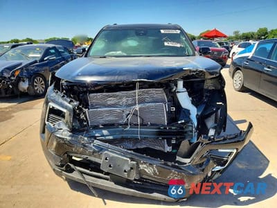 Piąte zdjęcie samochodu w środku: 2026 CHEVROLET TRAVERSE LT VIN:1GNEVGKS2TJ110651 - miniatura