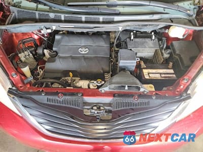 Zdjęcie 12 z 13 samochodu: 2011 TOYOTA SIENNA LE VIN:5TDKK3DC4BS123311 - miniatura