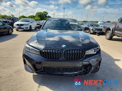 Piąte zdjęcie samochodu w środku: 2023 BMW 330I VIN:3MW69FF08P8D45557 - miniatura