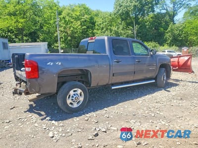 Trzecie zdjęcie samochodu z tyłu: 2011 CHEVROLET SILVERADO K2500 HEAVY DUTY LT VIN:1GC1KXCG4BF154078 - miniatura