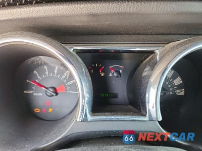 Zdjęcie 9 z 12 samochodu: 2005 FORD MUSTANG VIN:1ZVFT84N355215840 - miniatura
