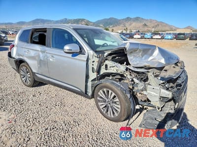 Czwarte zdjęcie samochodu z boku: 2020 MITSUBISHI OUTLANDER SE VIN:JA4AZ3A3XLZ024532 - miniatura