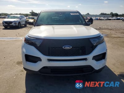 Piąte zdjęcie samochodu w środku: 2023 FORD EXPLORER POLICE INTERCEPTOR VIN:1FM5K8AB3PGB84300 - miniatura