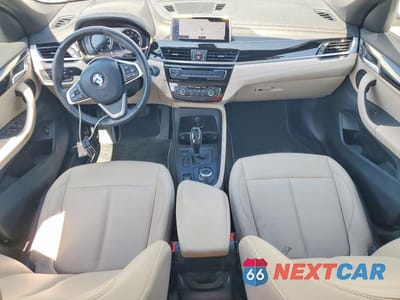 Zdjęcie 8 z 14 samochodu: 2021 BMW X1 SDRIVE28I VIN:WBXJG7C08M5S79830 - miniatura