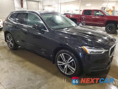 Czwarte zdjęcie samochodu z boku: 2018 VOLVO XC60 T5 VIN:LYV102RKXJB097099 - miniatura