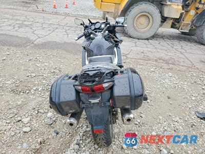 Czwarte zdjęcie samochodu z boku: 2008 YAMAHA FJR1300 A VIN:JYARP15E78A005808 - miniatura