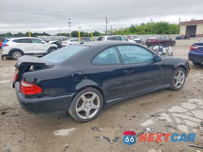 Trzecie zdjęcie samochodu z tyłu: 2000 MERCEDES-BENZ CLK 430 VIN:WDBLJ70G8YF116358 - miniatura