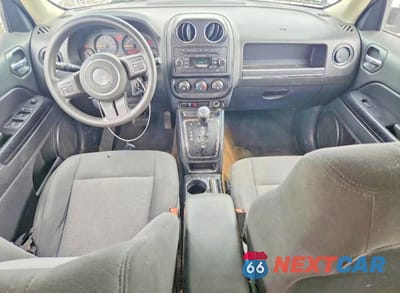 Zdjęcie 8 z 12 samochodu: 2015 JEEP PATRIOT SPORT VIN:1C4NJPBB6FD236342 - miniatura