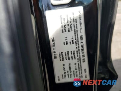 Zdjęcie 12 z 12 samochodu: 2019 TESLA MODEL 3 VIN:5YJ3E1EAXKF416096 - miniatura