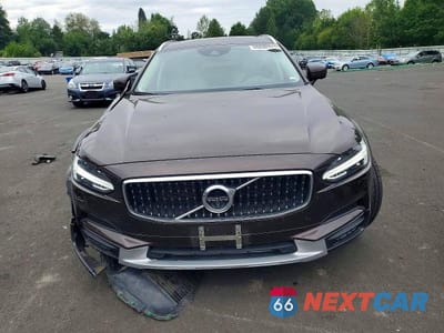 Piąte zdjęcie samochodu w środku: 2018 VOLVO V90 CROSS COUNTRY T6 INSCRIPTION VIN:YV4A22NL6J1019027 - miniatura