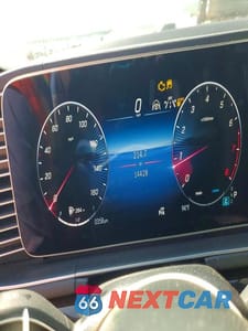 Zdjęcie 9 z 13 samochodu: 2025 MERCEDES-BENZ GLS 450 4MATIC VIN:4JGFF5KE2SB362607 - miniatura