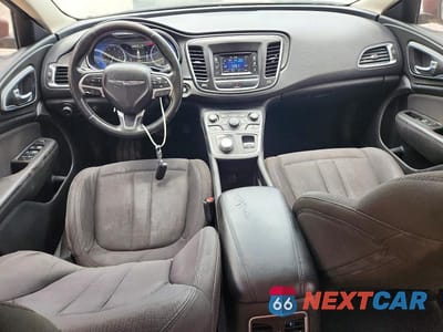 Zdjęcie 8 z 12 samochodu: 2015 CHRYSLER 200 LIMITED VIN:1C3CCCAB9FN568821 - miniatura