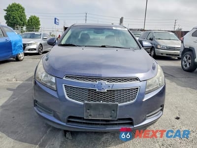 Piąte zdjęcie samochodu w środku: 2013 CHEVROLET CRUZE ECO VIN:1G1PJ5SB3D7254685 - miniatura