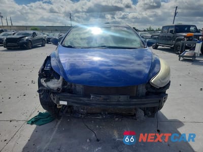 Piąte zdjęcie samochodu w środku: 2016 HYUNDAI ELANTRA VALUE EDITION VIN:5NPDH4AE6GH753895 - miniatura