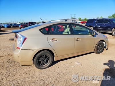Trzecie zdjęcie samochodu z tyłu: 2011 TOYOTA PRIUS FOUR VIN:JTDKN3DU2B0314664 - miniatura