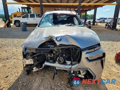 Piąte zdjęcie samochodu w środku: 2026 BMW X7 XDRIVE40I VIN:5UX23EM07T9179787 - miniatura