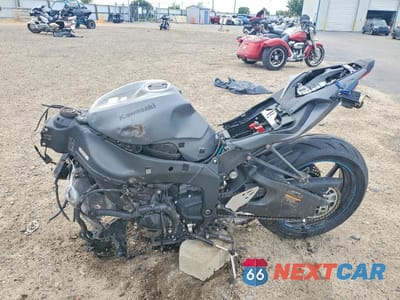 Trzecie zdjęcie samochodu z tyłu: 2025 KAWASAKI ZX636 K VIN:JKBZXJK11SA010859 - miniatura