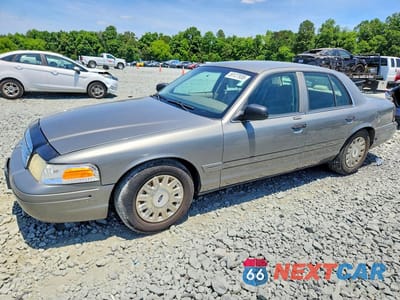 2004 FORD CROWN VICTORIA 2FAFP73W94X152919 - główne zdjęcie licytacji z USA - miniatura