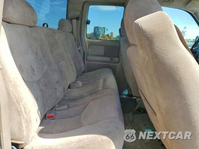 Zdjęcie 10 z 12 samochodu: 2003 CHEVROLET SILVERADO K1500 VIN:1GCEK19T93E348468 - miniatura