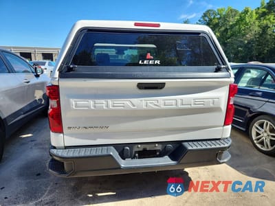 Zdjęcie 6 z 11 samochodu: 2023 CHEVROLET SILVERADO C1500 VIN:3GCNAAEK2PG354398 - miniatura
