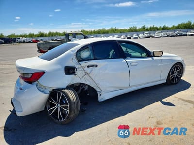 Trzecie zdjęcie samochodu z tyłu: 2019 BMW 330I VIN:WBA5R1C54KAK06621 - miniatura