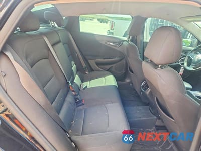 Zdjęcie 10 z 12 samochodu: 2020 CHEVROLET MALIBU LT VIN:1G1ZD5ST5LF136358 - miniatura