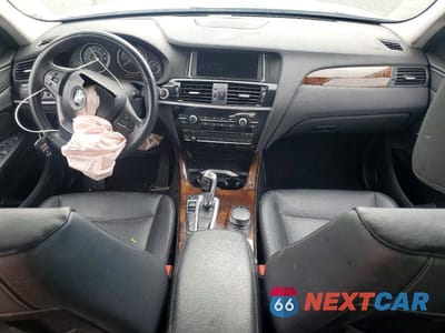 Zdjęcie 8 z 12 samochodu: 2017 BMW X3 XDRIVE28I VIN:5UXWX9C58H0T11462 - miniatura