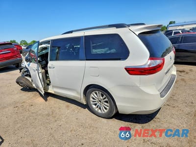 Drugie zdjęcie samochodu z przodu: 2015 TOYOTA SIENNA XLE 8-PASSENGER VIN:5TDYK3DCXFS573156 - miniatura