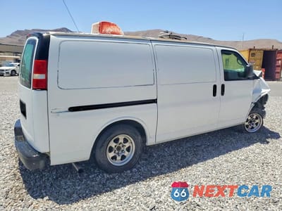 Trzecie zdjęcie samochodu z tyłu: 2006 CHEVROLET EXPRESS 1500 UTLITY VAN VIN:1GCFG15XX61103804 - miniatura