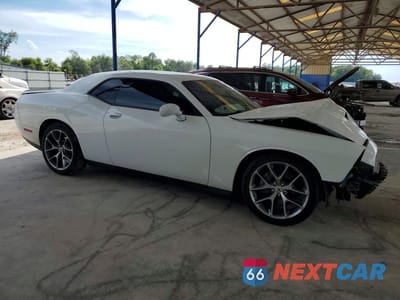 Czwarte zdjęcie samochodu z boku: 2023 DODGE CHALLENGER GT VIN:2C3CDZJG5PH526412 - miniatura