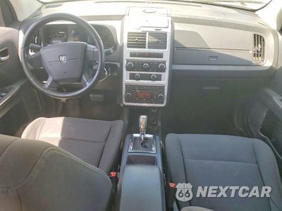 Zdjęcie 8 z 13 samochodu: 2010 DODGE JOURNEY SXT VIN:3D4PH5FV5AT177366 - miniatura