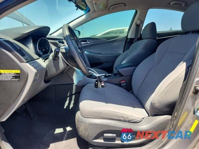 Zdjęcie 7 z 12 samochodu: 2014 HYUNDAI SONATA GLS VIN:5NPEB4AC5EH926226 - miniatura