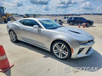 Czwarte zdjęcie samochodu z boku: 2017 CHEVROLET CAMARO SS VIN:1G1FH1R77H0125350 - miniatura