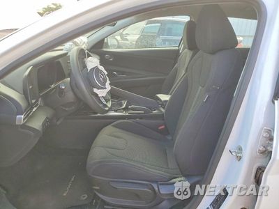 Zdjęcie 7 z 12 samochodu: 2022 HYUNDAI ELANTRA SE VIN:5NPLL4AG8NH060853 - miniatura
