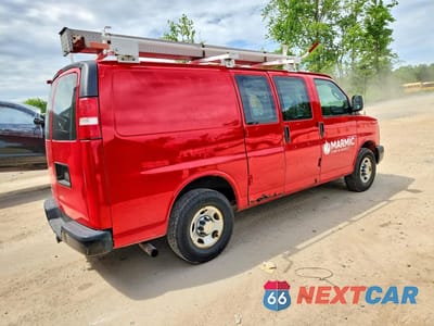 Trzecie zdjęcie samochodu z tyłu: 2016 CHEVROLET EXPRESS G2500 VIN:1GCWGAFF6G1117643 - miniatura