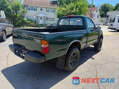 Trzecie zdjęcie samochodu z tyłu: 1999 TOYOTA TACOMA PRERUNNER VIN:4TANM92N7XZ446588 - miniatura
