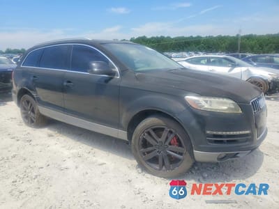 Czwarte zdjęcie samochodu z boku: 2012 AUDI Q7 PREMIUM PLUS VIN:WA1LGAFE0CD005529 - miniatura