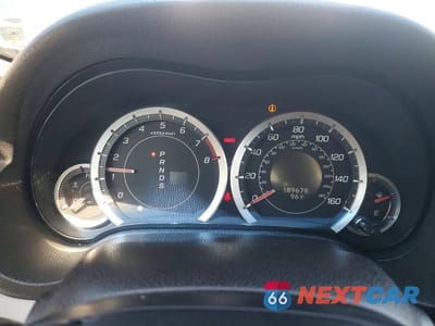 Zdjęcie 9 z 12 samochodu: 2009 ACURA TSX VIN:JH4CU26659C031537 - miniatura