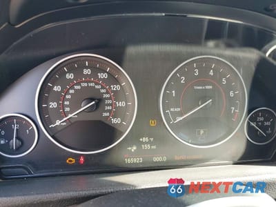 Zdjęcie 9 z 12 samochodu: 2017 BMW 330E VIN:WBA8E1C32HA159282 - miniatura